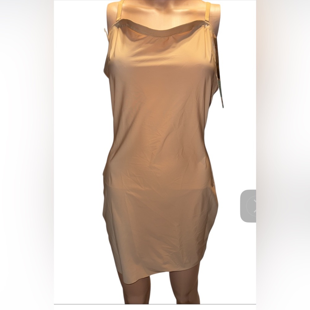 ASSETS by‎ SPANX Shaping Convertible Slip Beige Size 1X – MSRP $36